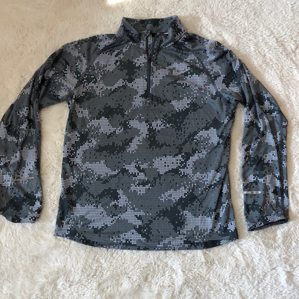 Nike dri fit boys size large running pullover